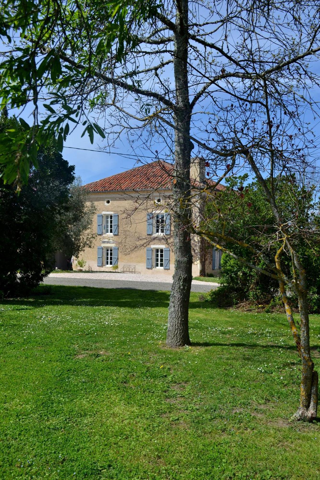 Chambre D'Hote Au Domaine Terre De Chenes Saint-Paul-de-Baise Exteriör bild